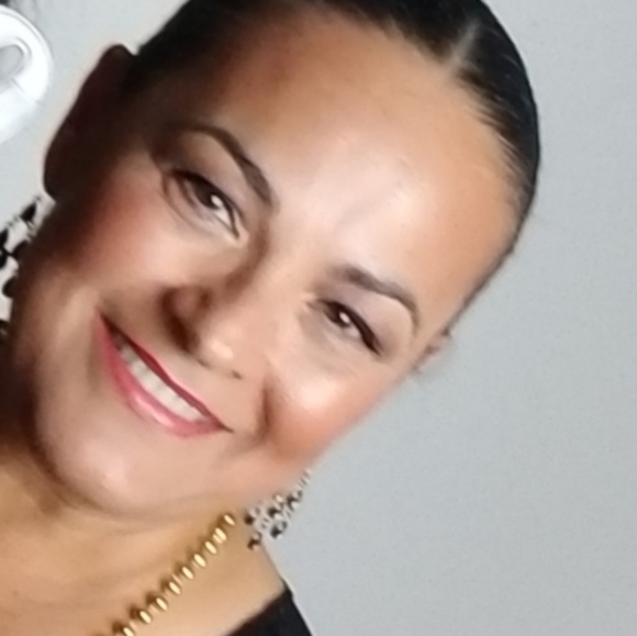 Meet your Posher, Lety - Picture 1 of 1